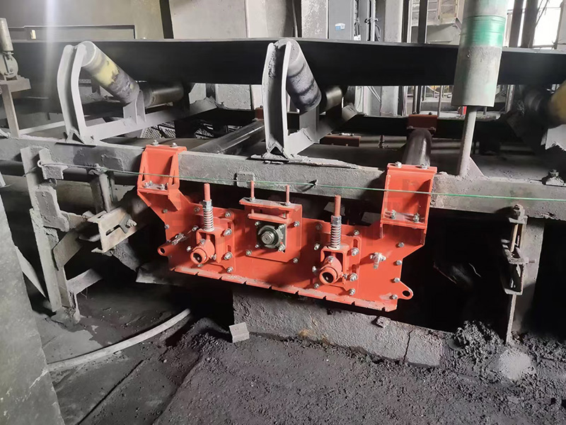 全自動風(fēng)水清掃箱 全自動風(fēng)水清掃箱